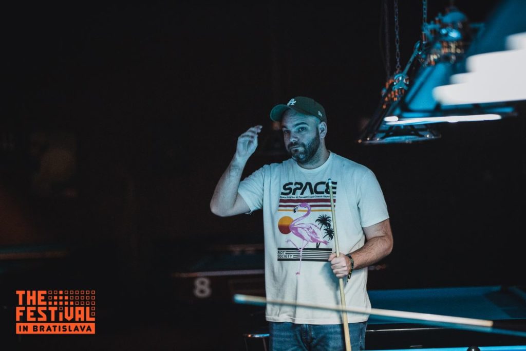 GE4C7102-Medium-1024x683