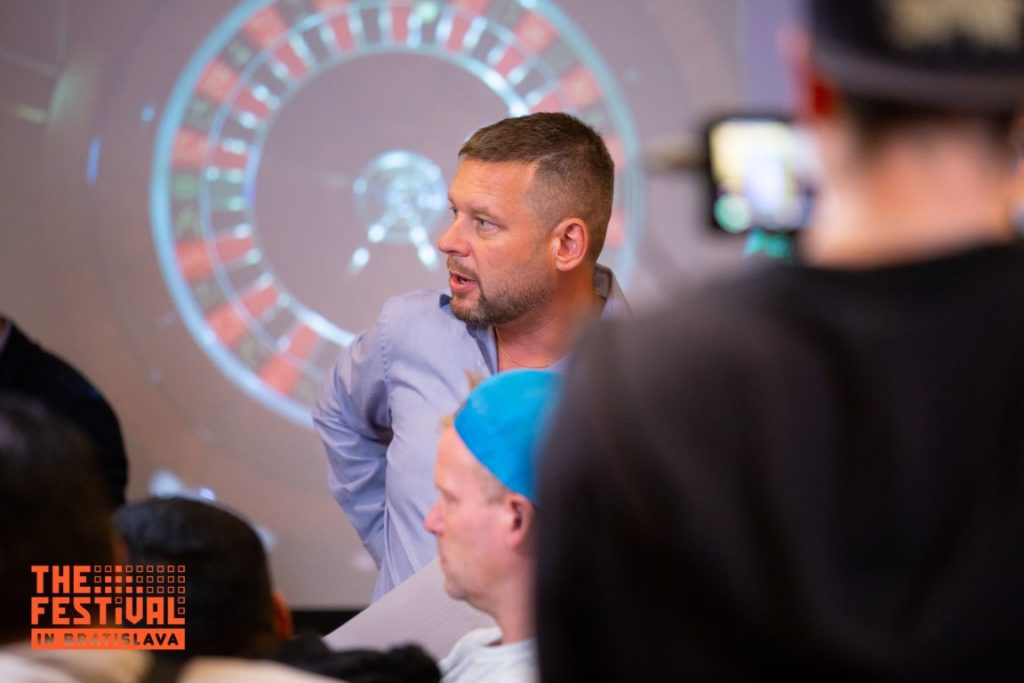 GE4C7660-Medium-1024x683