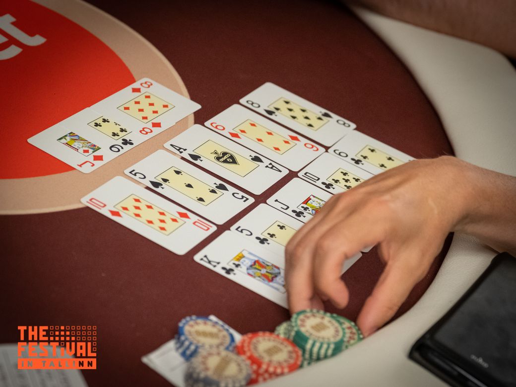 Open Face Chinese Poker – Rules, Strategy and Tips